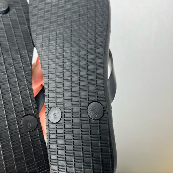 Tory Burch |‎ Size woman’s 4 Flip Flops Black and White Sandals - Picture 5 of 5